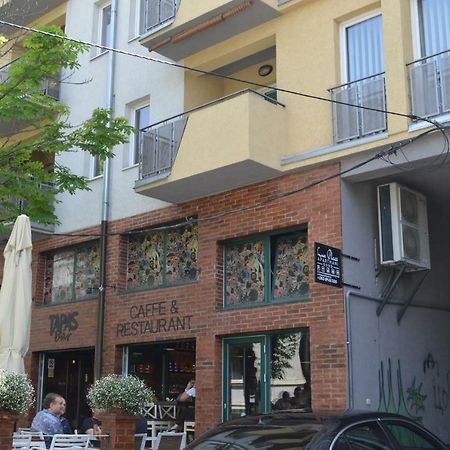 Lux Place Apartments Downtown Kragujevac Exterior photo